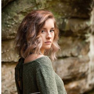 Meet your Posher, Bailey